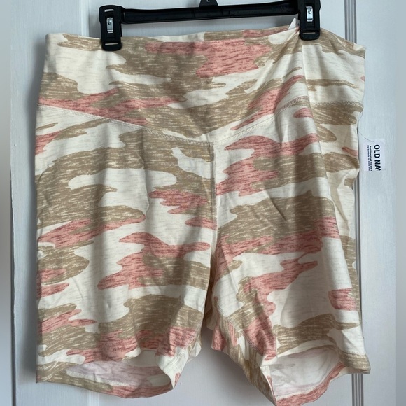 NWT Bike Shorts Extra High Rise - XXL- 6” inseam - Picture 4 of 6